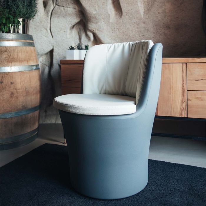 Poltrona seduta Comfy Moon in resina 60x60 cm main product photo