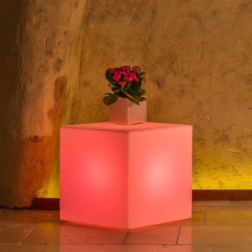 Lampada Cubo In Resina Quadrato H40 Luce Rossa 40x40Cm